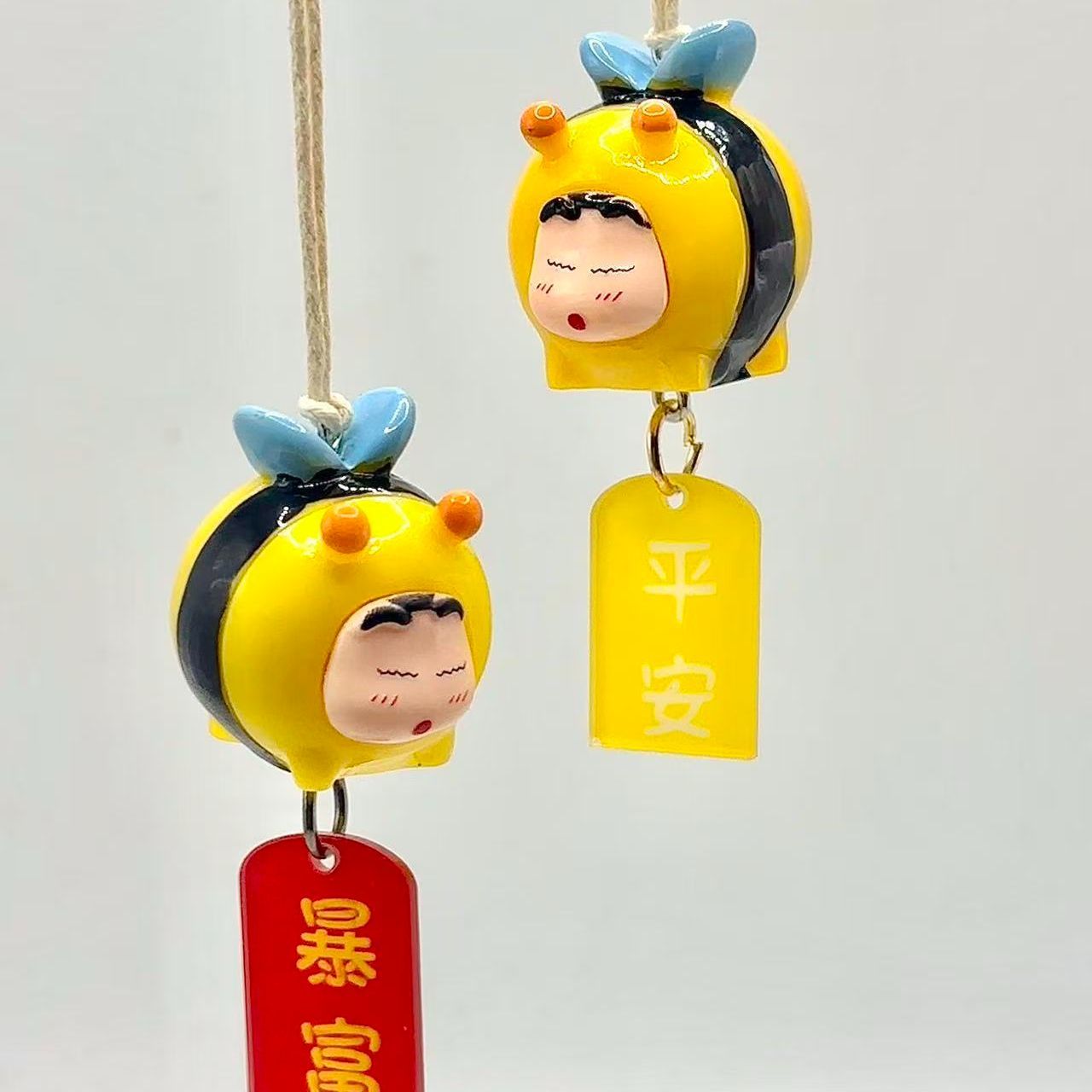 Crayon Shin-chan Bee Cosplay F - Car Accessories Papar recension och pris
