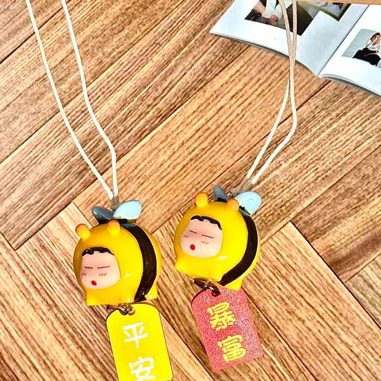 Crayon Shin-chan Bee Cosplay F - Car Accessories Papar recension och pris